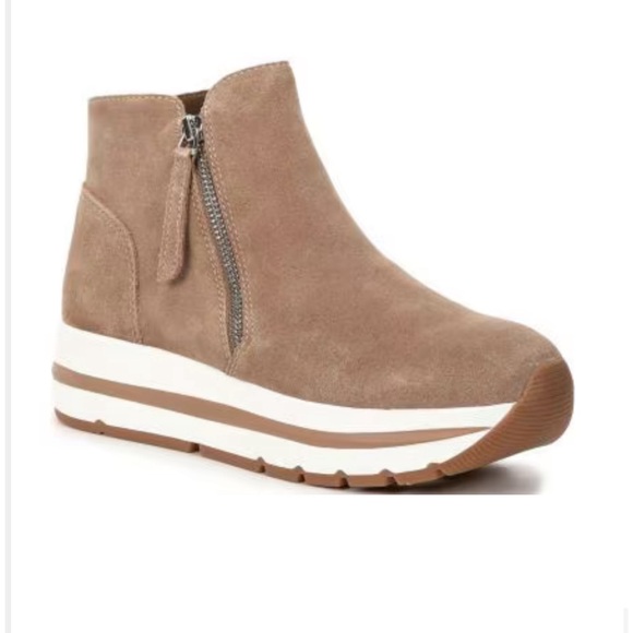 Steve Madden Glided Suede Platform Zip - Picture 2 of 12